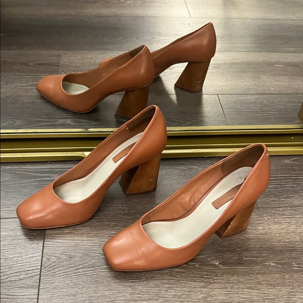 IMAGINE Vince Camuto Brown Leather Quinna Square Toe Wood Block Pump